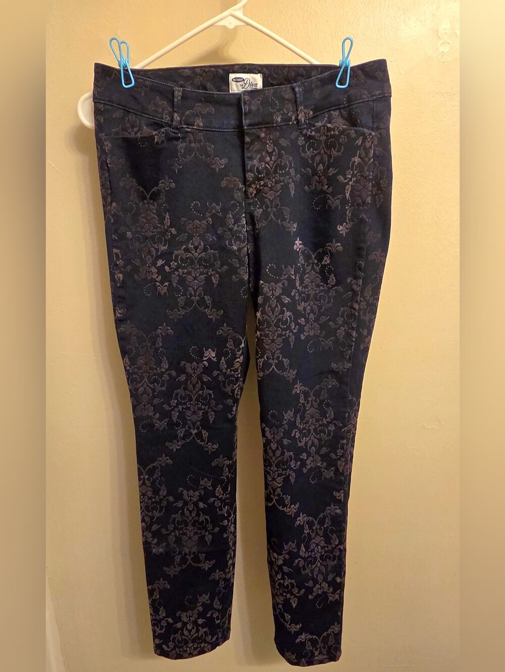 ​Old Navy Diva Y2K Baroque Velvet Damask Skinny Dark Wash Jeans 6R Whimsigoth
